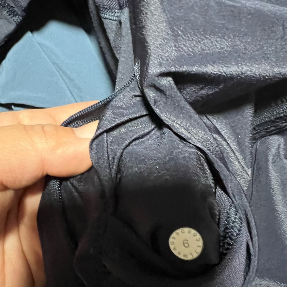 Lululemon Navy Light Jacket - image 4